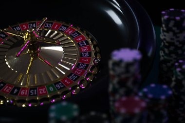 BandarQ hand rankings and payout structure on huntertoto link